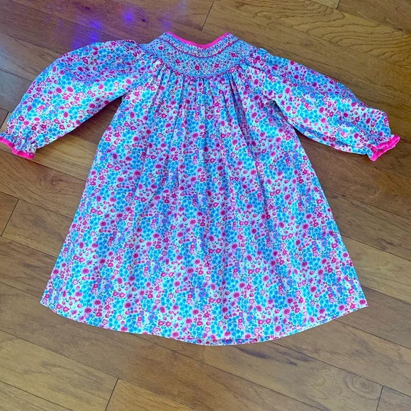 Petit Ami Long-Sleeved Dress - Picture 4 of 4